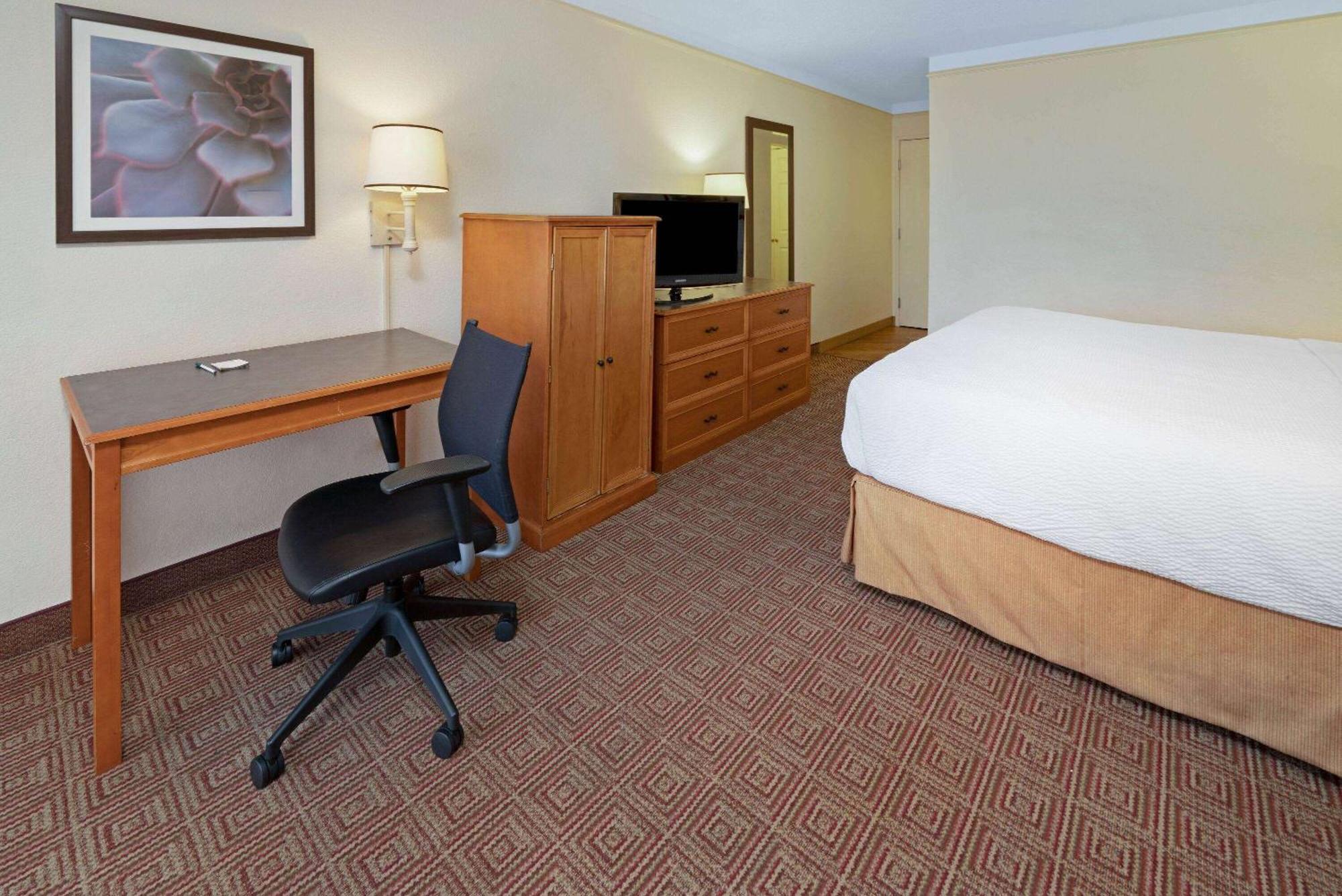 La Quinta By Wyndham Salt Lake City - Layton Exterior photo